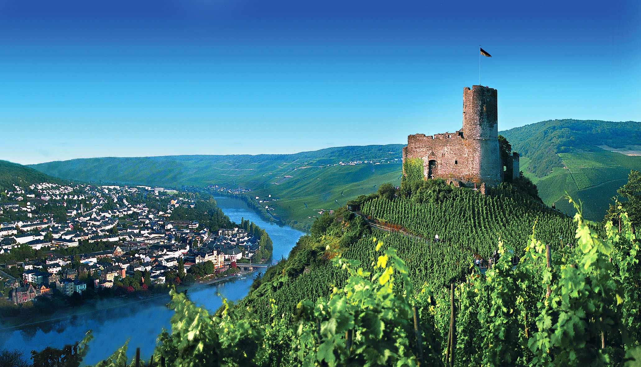 https://www.wildernesstravel.com/wp-content/uploads/2023/06/11-RHINE-river-cruise-landshut-castle-bern-switzerland.jpg