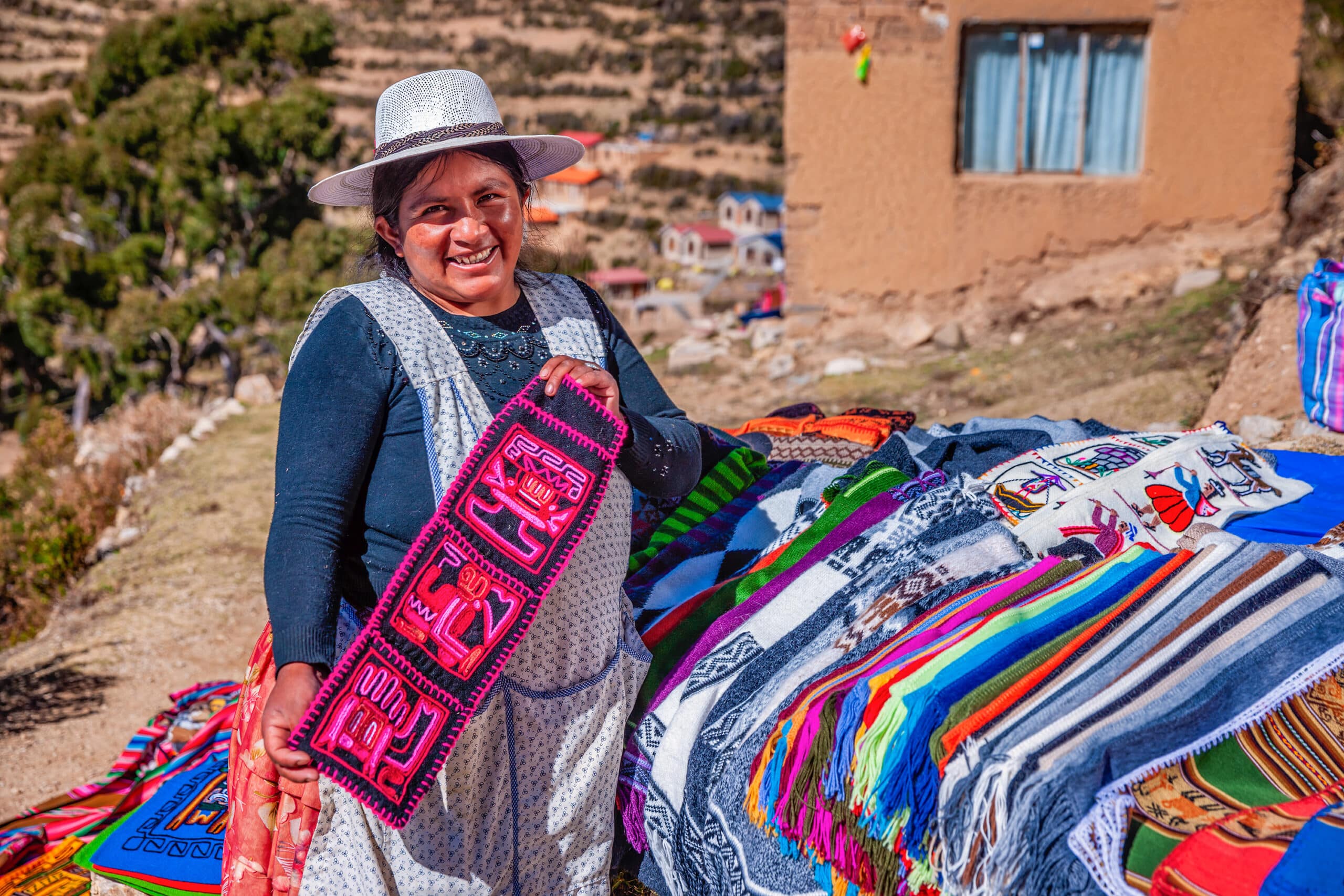 Bolivia Active Cultural Tour  Salar de Uyuni, Titicaca & Tiwanaku